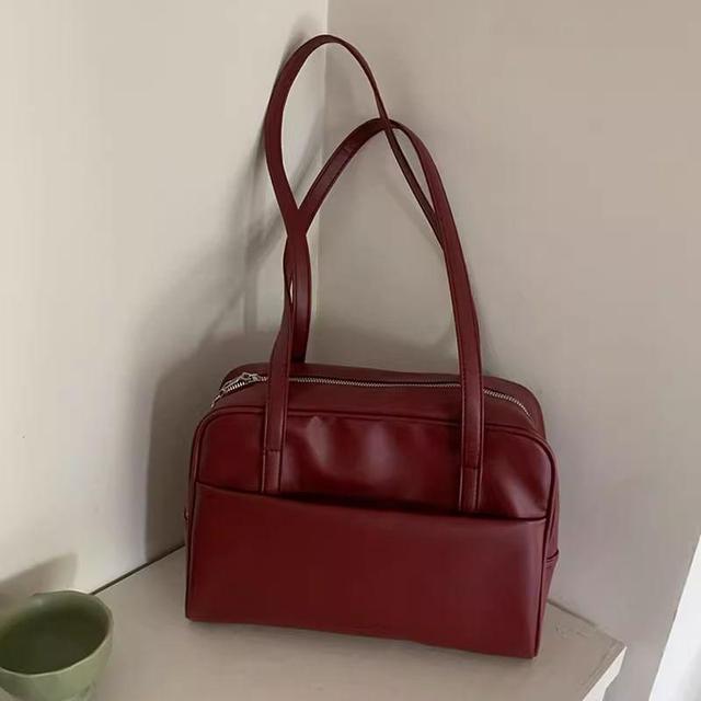 Plain Faux Leather Tote Bag Product Image