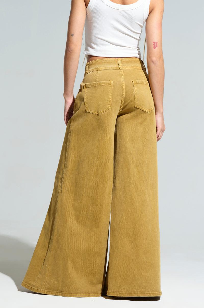 GIVE IT TO ME LOW RISE DENIM PANT Product Image