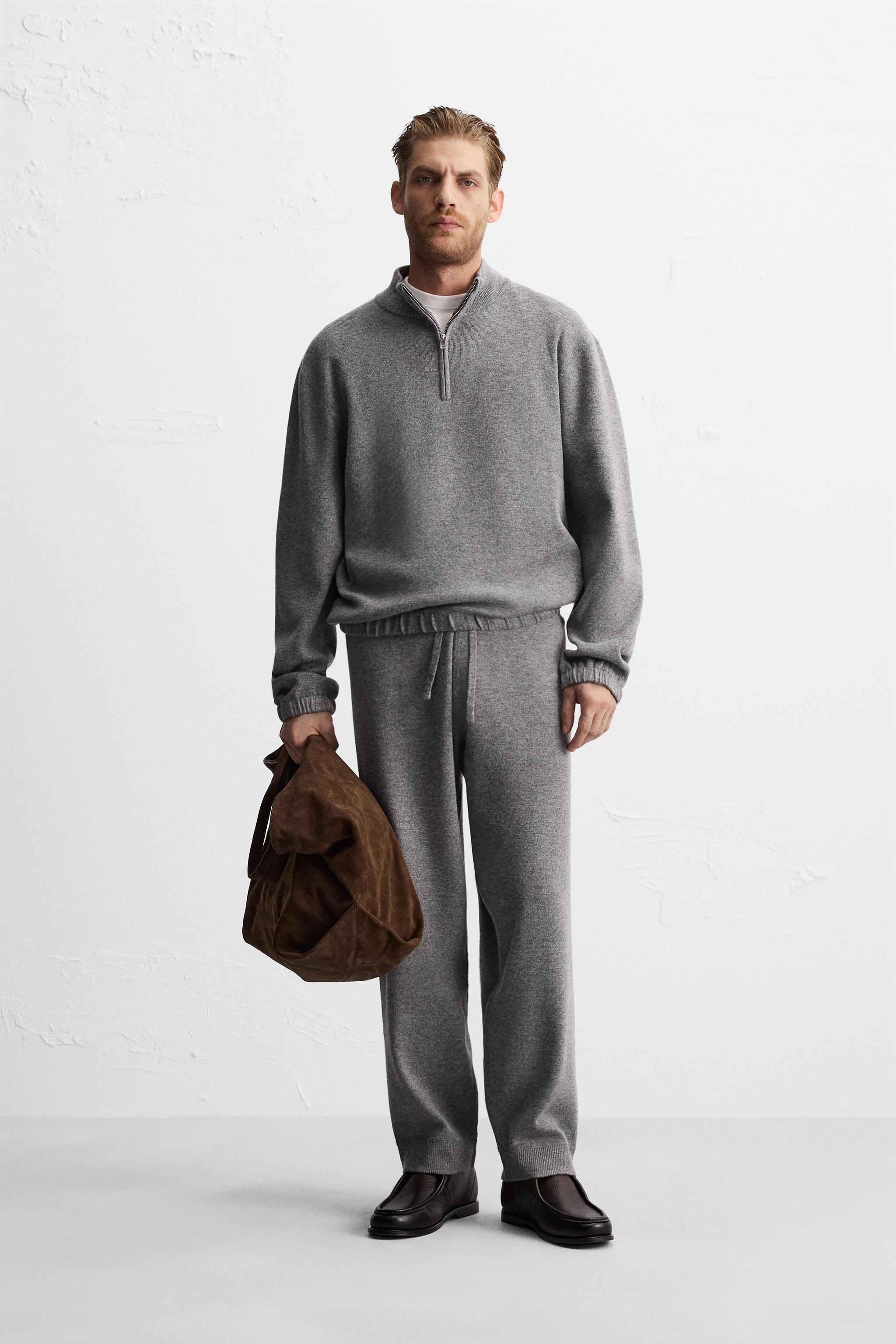 KNIT JOGGER PANTS product image