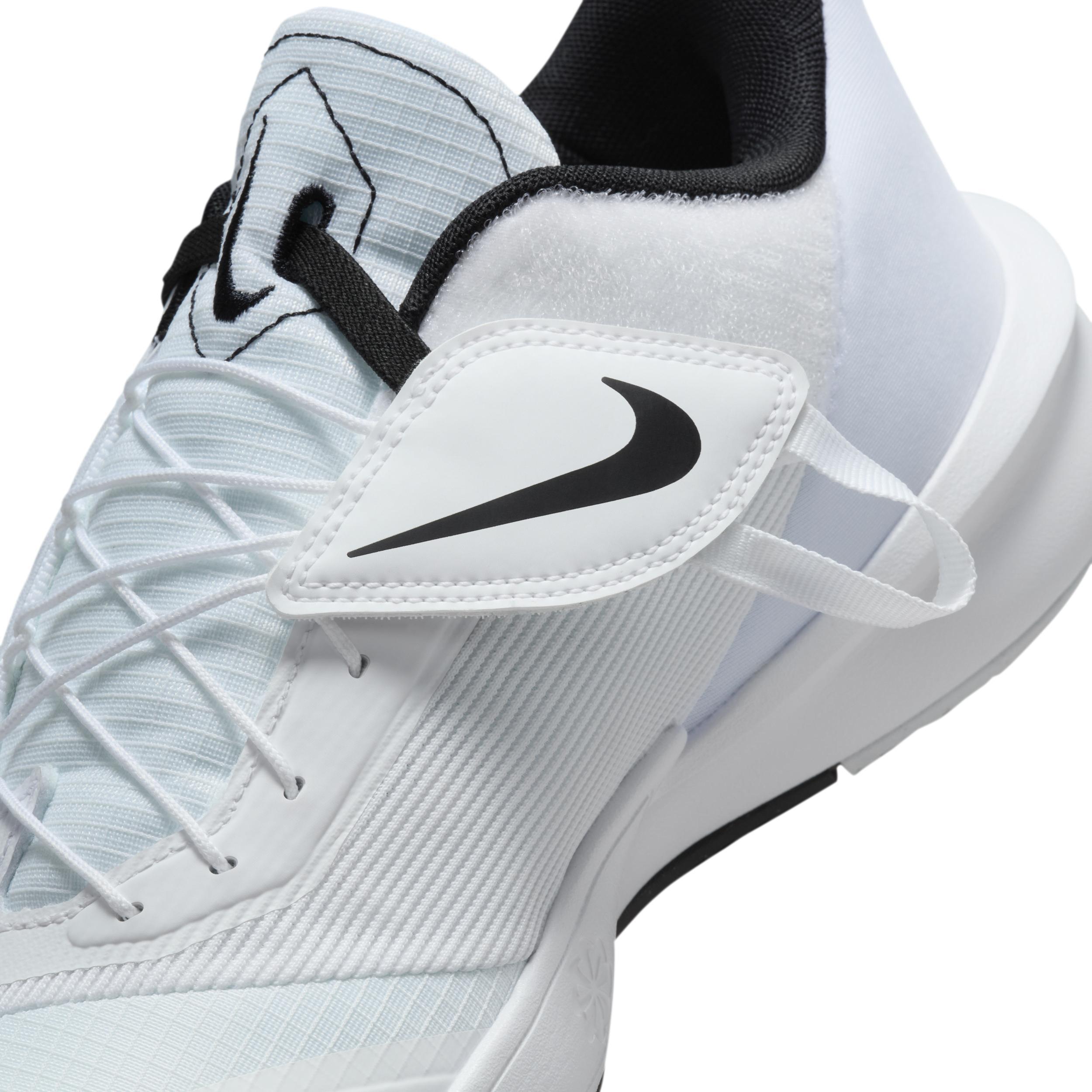 Nike Men's Precision 7 EasyOn Basketball Shoes Product Image