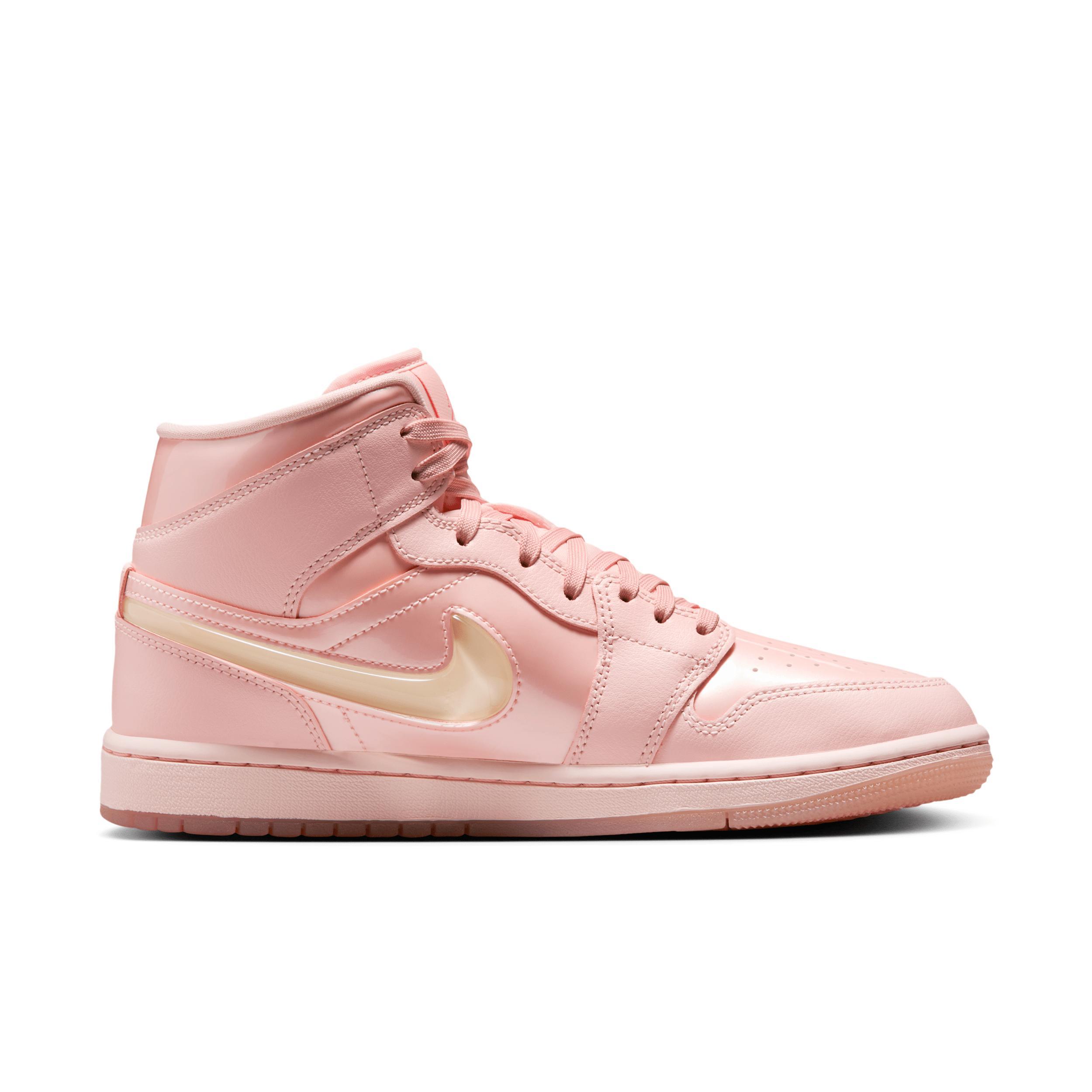 Air Jordan 1 Mid SE Women's Shoes Product Image