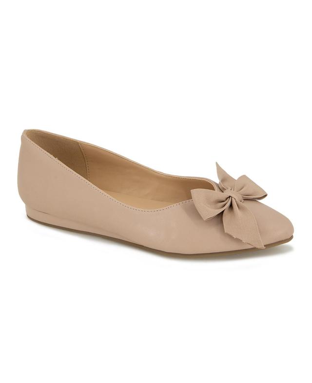 Kenneth Cole Reaction Womens Lily Bow Flats Product Image