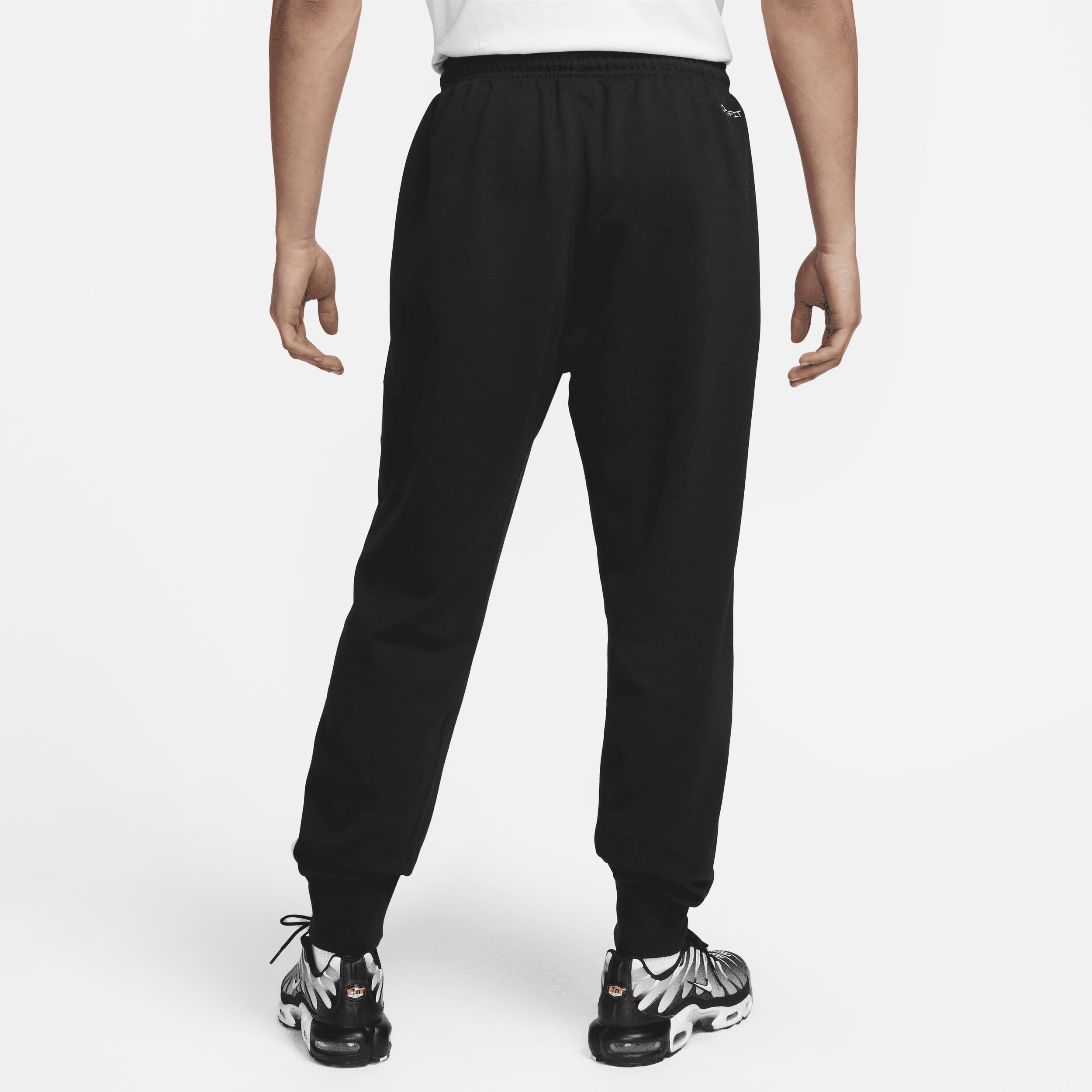 Nike Men's Standard Issue Dri-FIT Soccer Pants Product Image