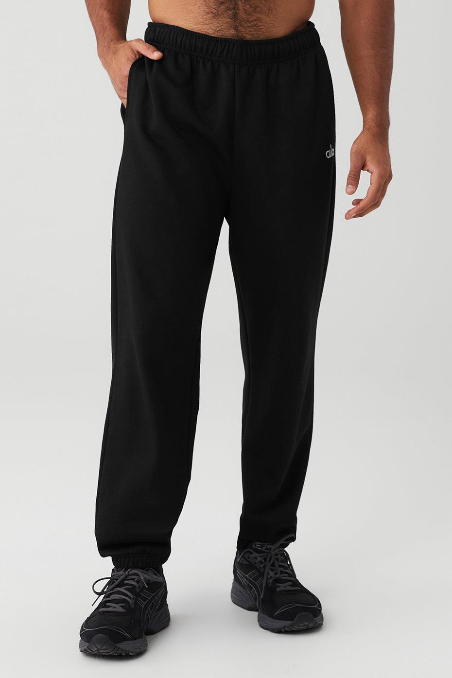 Accolade Sweatpant - Black Male product image