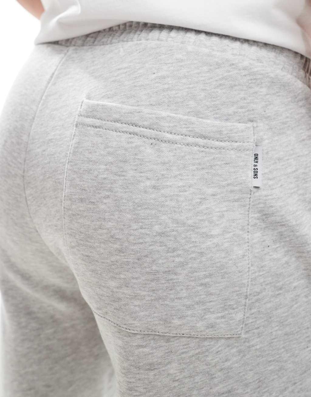 ONLY & SONS straight fit sweat sweatpants in light gray melange Product Image