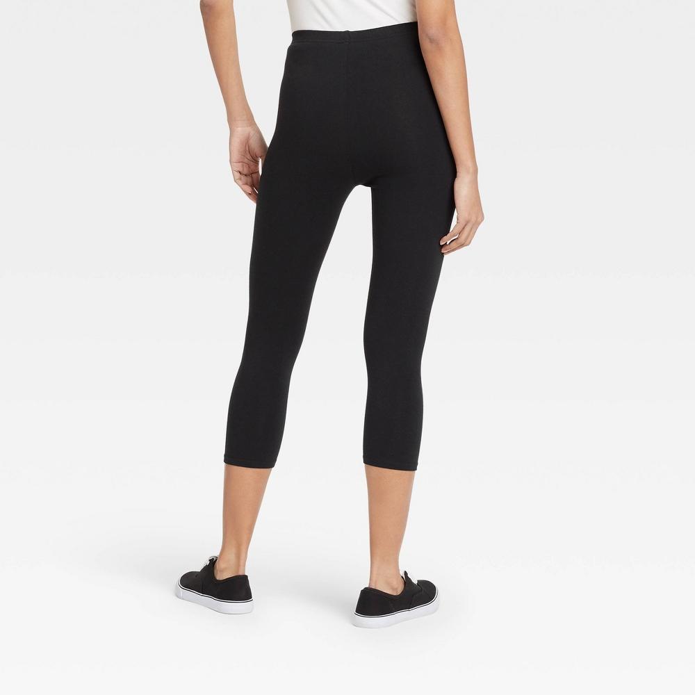 Womens Cotton Capri Leggings - Xhilaration Black Product Image