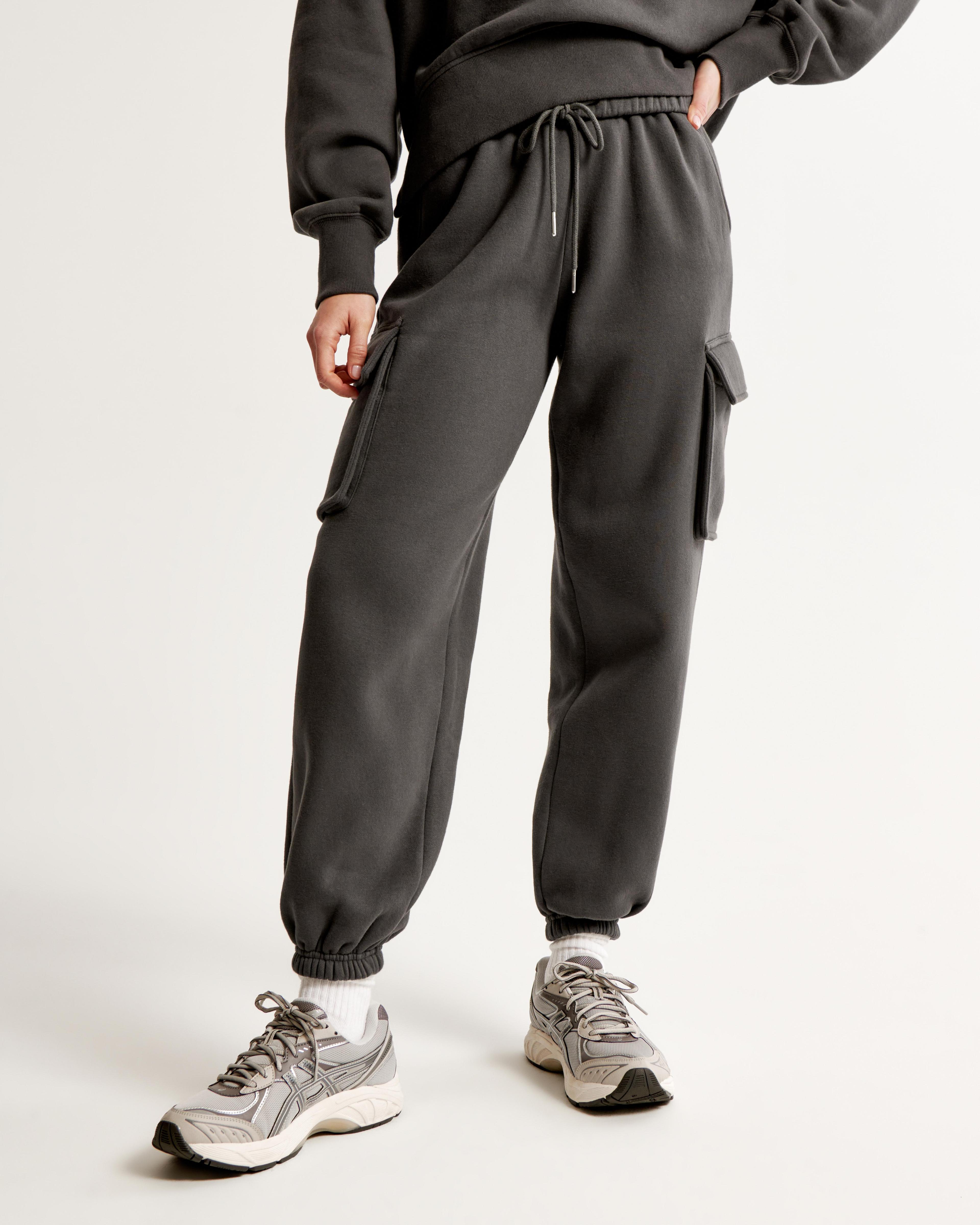 Essential Oversized Cargo Sunday Sweatpant Product Image