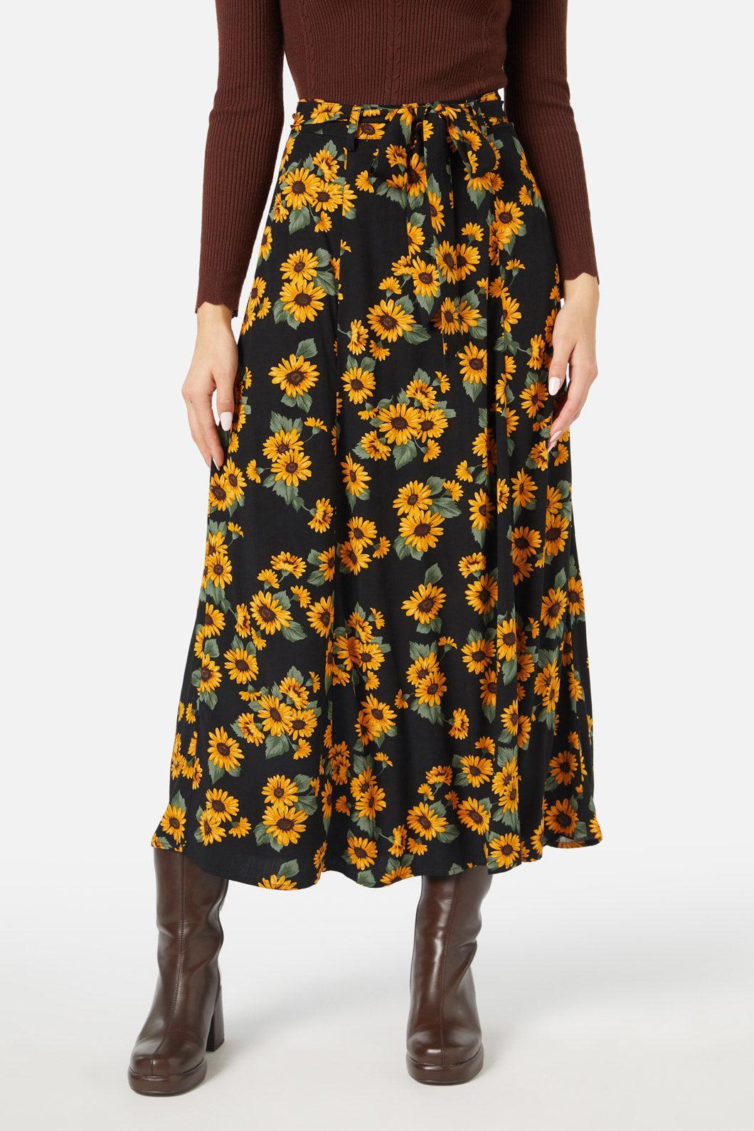 Winter Daisy Skirt Product Image