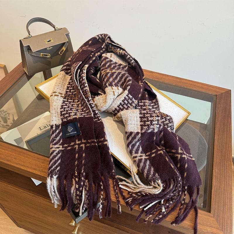 Plaid Fringed Trim Scarf Product Image