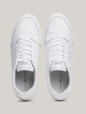 Tommy Logo Leather Sneaker Product Image