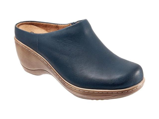 SoftWalk Madison Clog Product Image