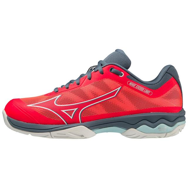 Wave Exceed Light AC Women's Tennis Shoe Product Image