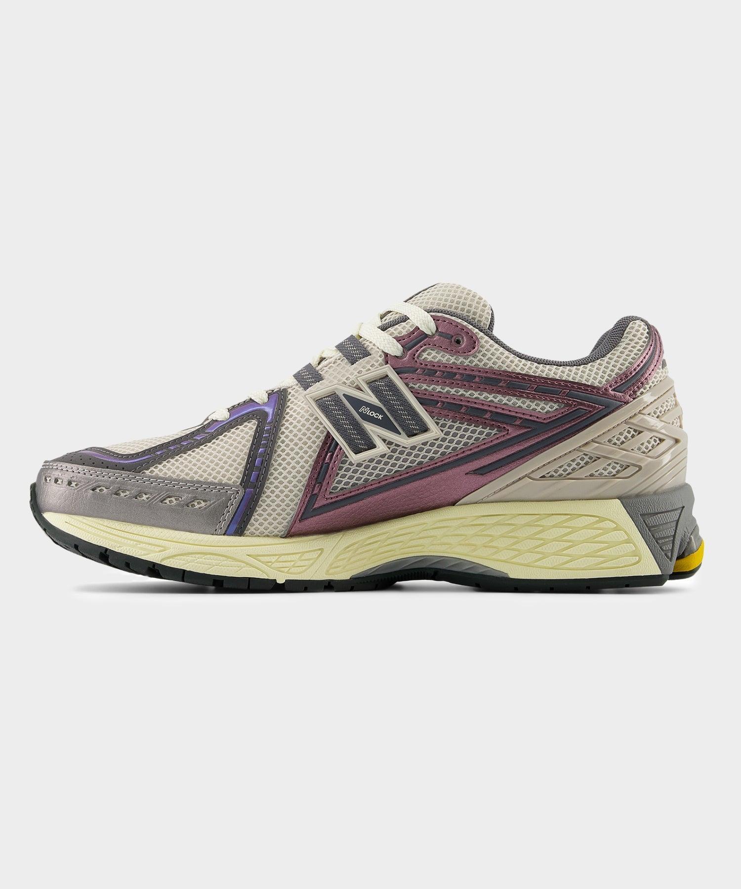 New Balance 1906R in Licorice Moonbeam Castlerock Product Image