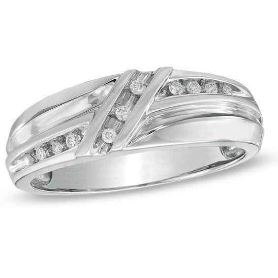 Men's 1/10 CT. T.w. Diamond Wedding Band in 10K White Gold Product Image