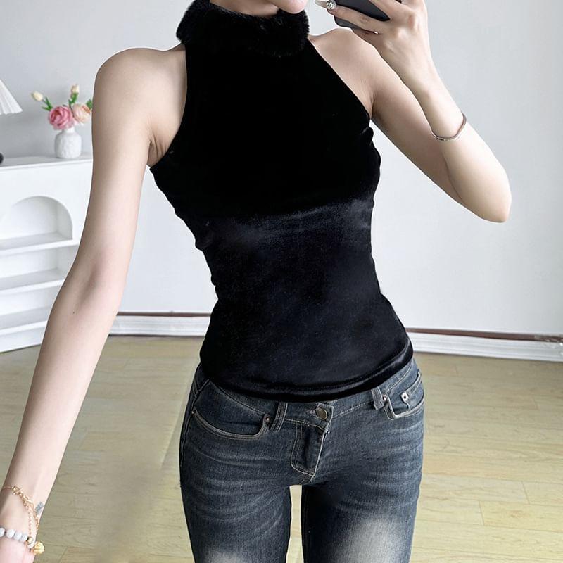 Sleeveless Velvet Plain Crop Top Product Image