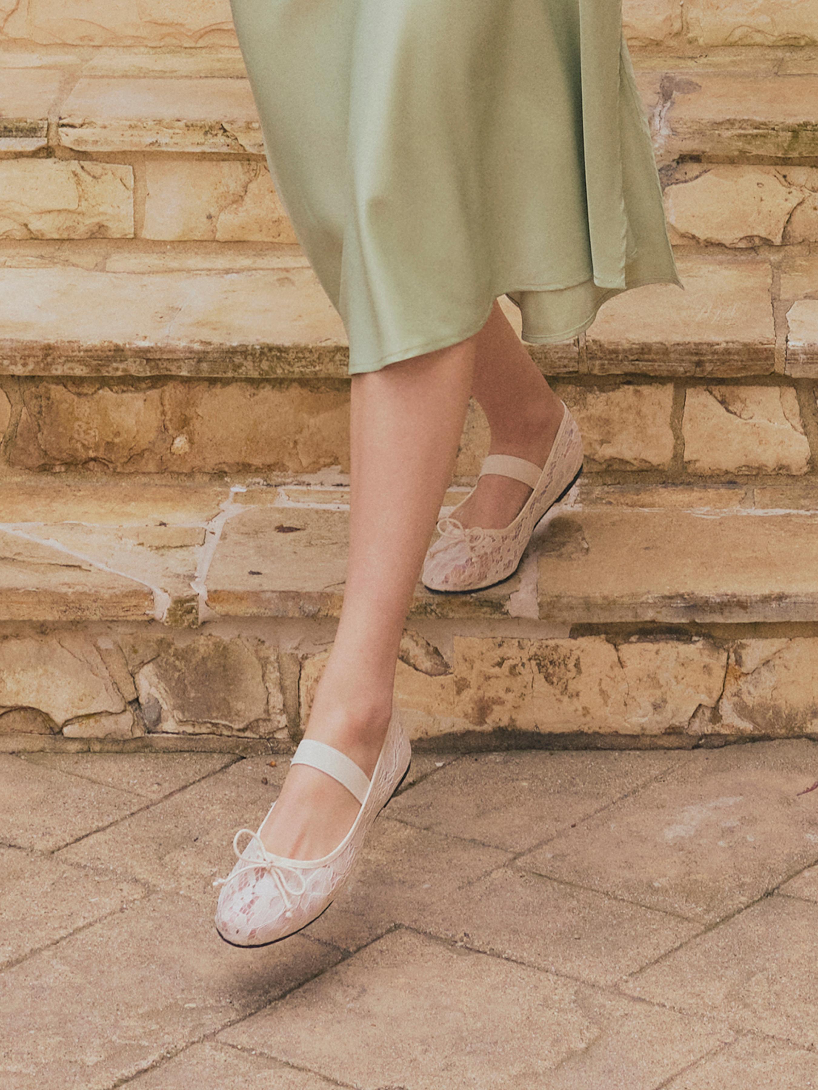 FLORAL LACE MARY JANE FLATS Product Image