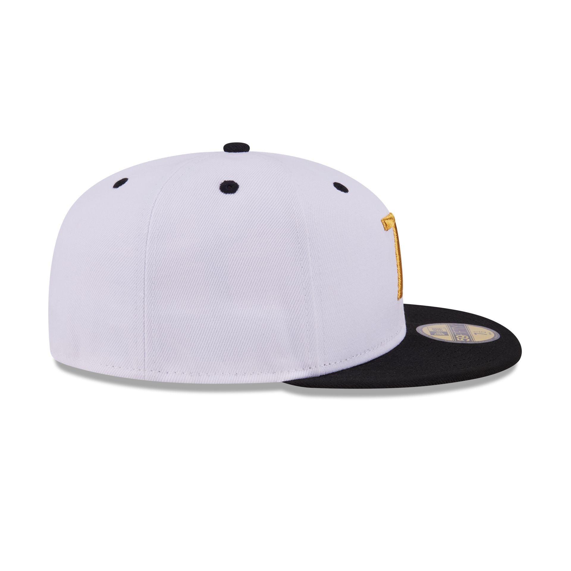 New Era Cap Signature Size 7 1/8 White 59FIFTY Fitted Hat Male Product Image