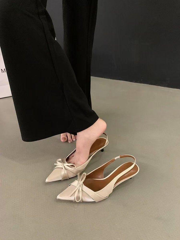 Pointed Toe Bow Kitten Heel Slingback Sandals Product Image