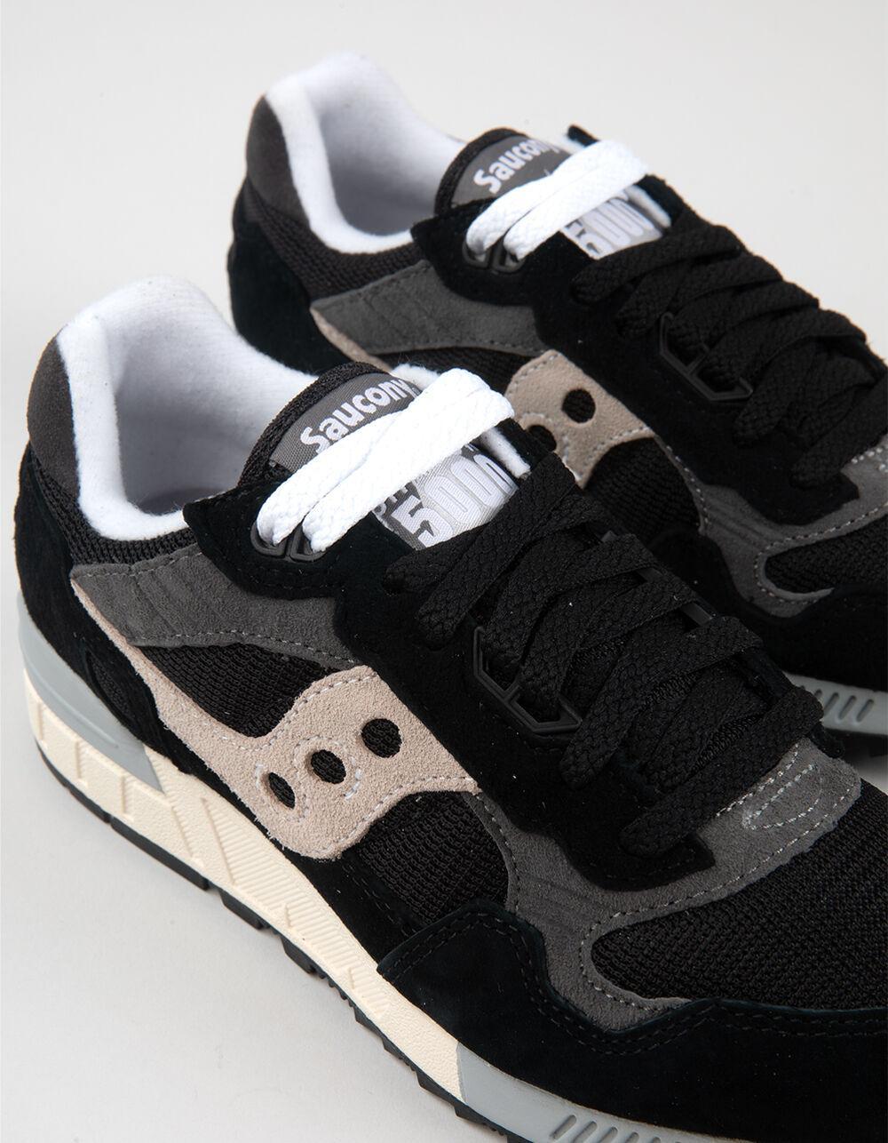 SAUCONY Shadow 5000 Mens Shoes Product Image