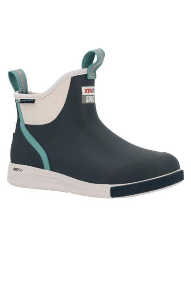 WOMEN'S 6 IN ANKLE DECK BOOT SPORT Female Product Image