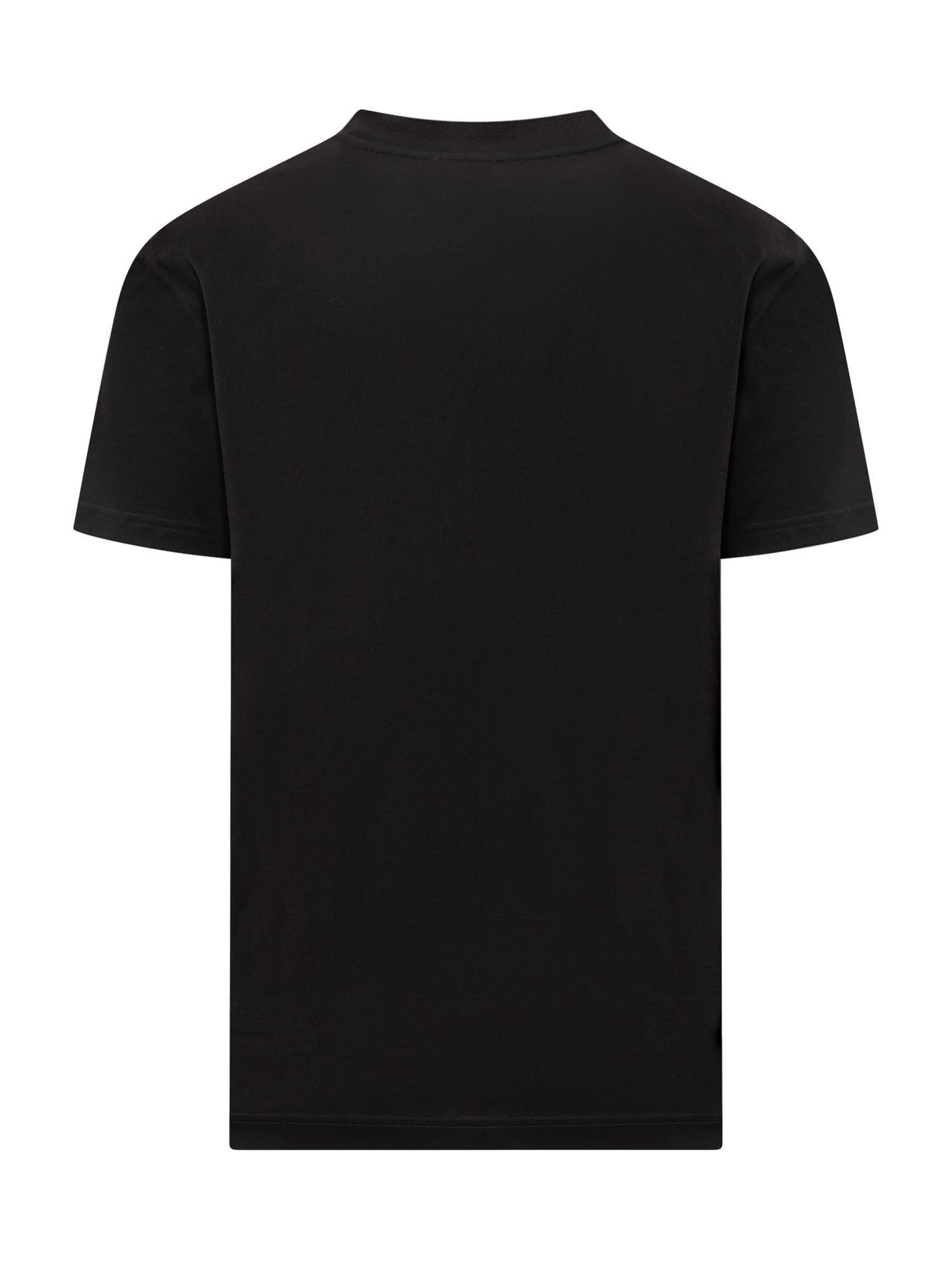 Logo T-shirt In Black Product Image