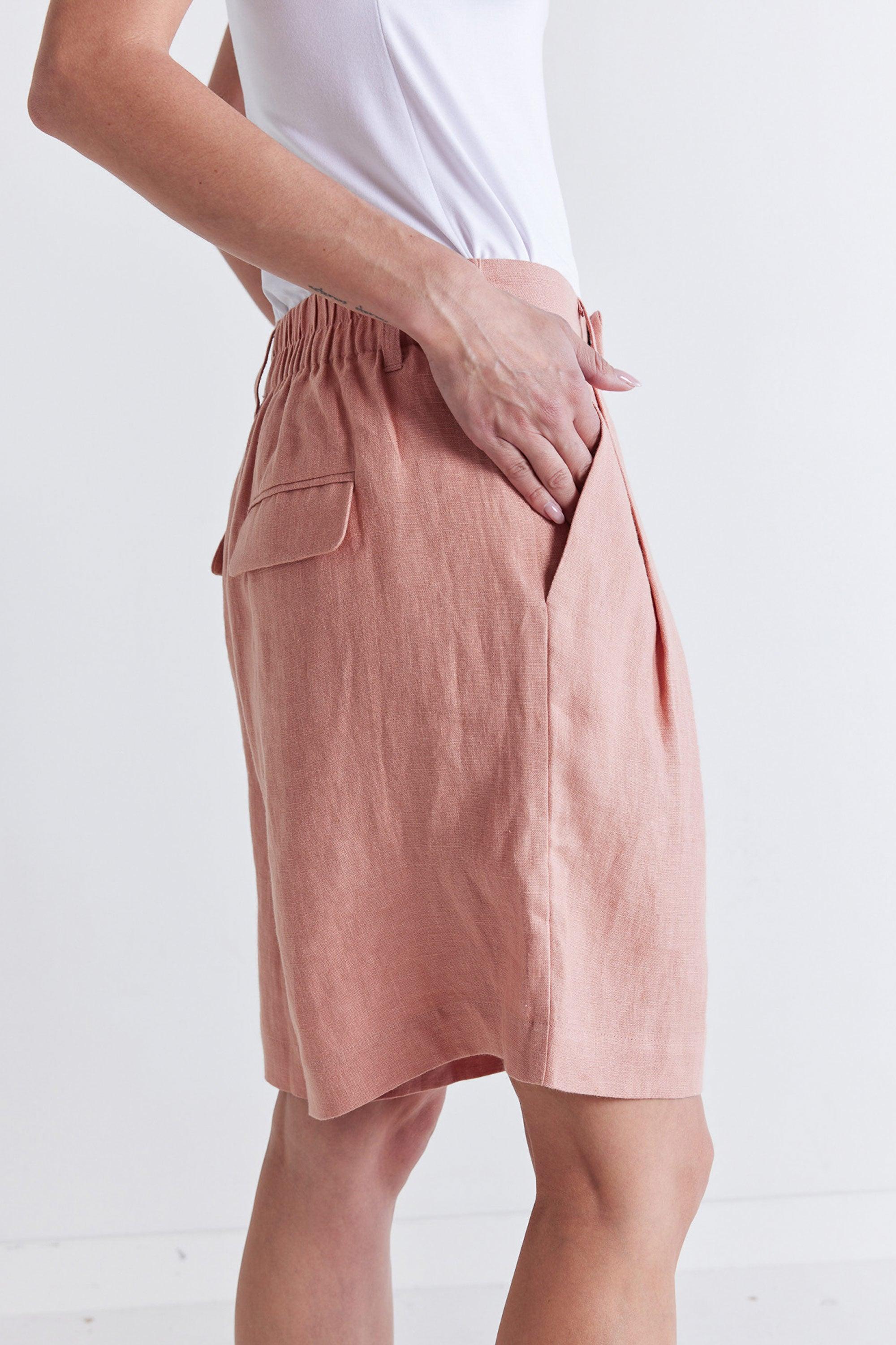 The Pleated Bermuda Shorts Product Image