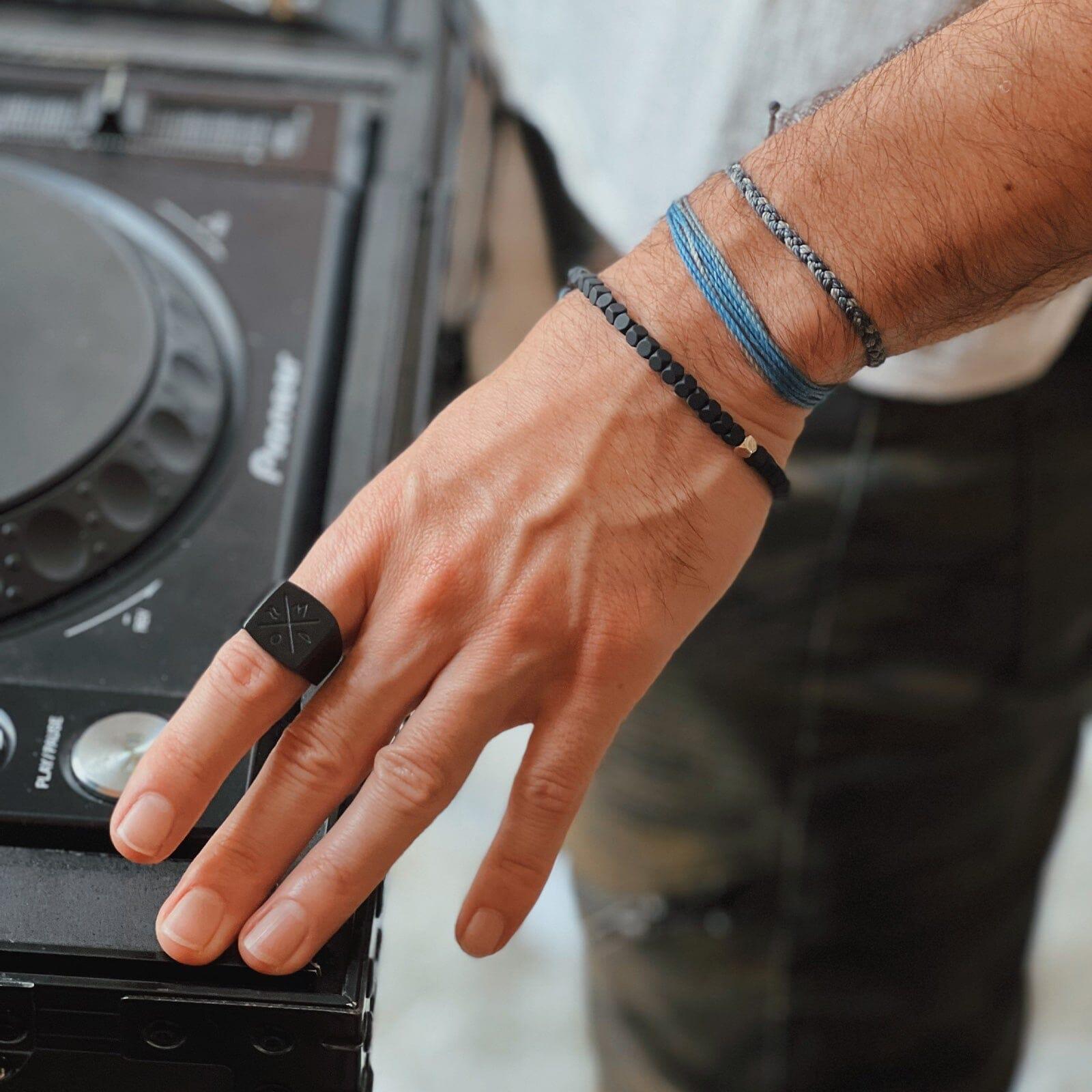 Men's Coated Hematite Stretch Bracelet Product Image