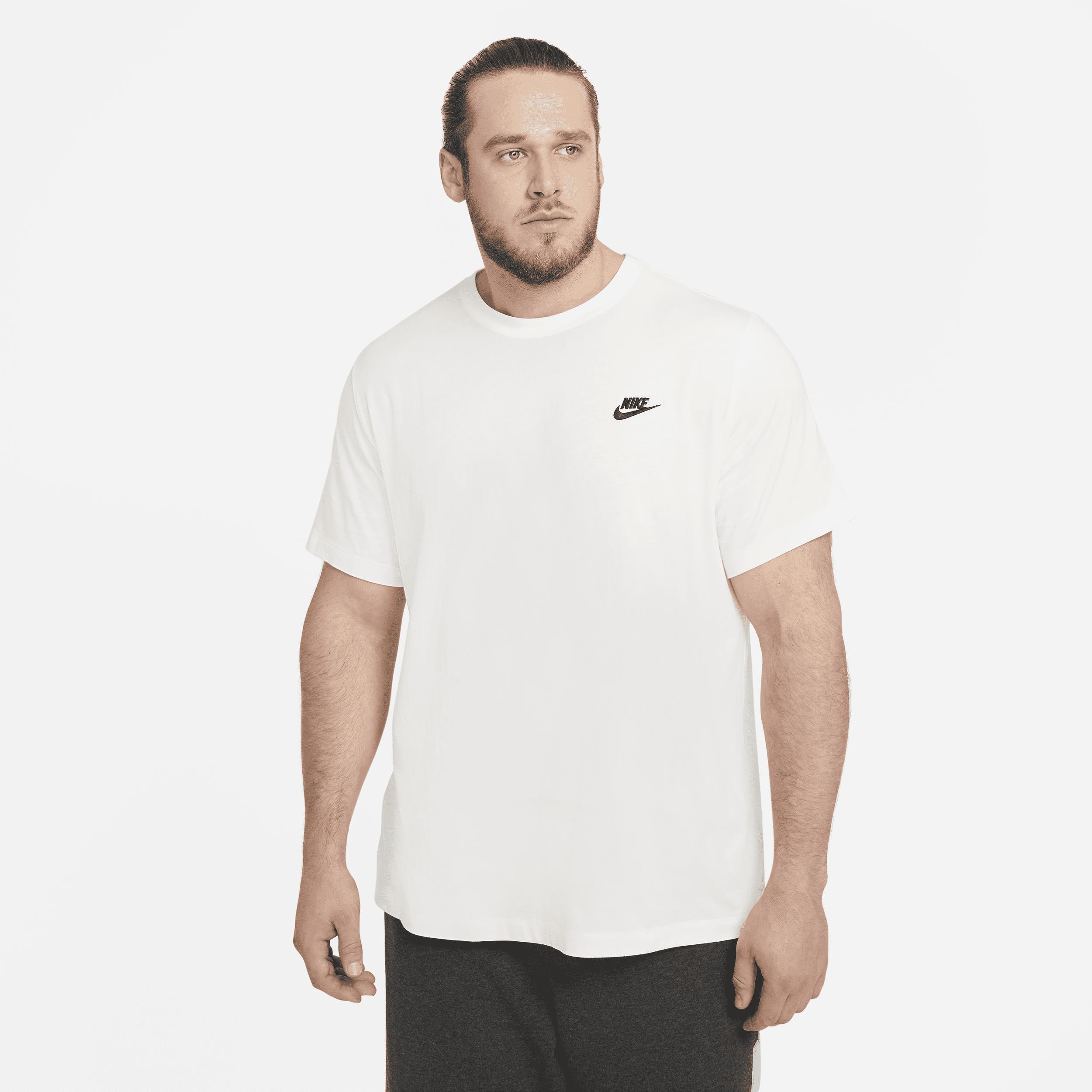 Men's Nike Sportswear Club T-Shirt Product Image