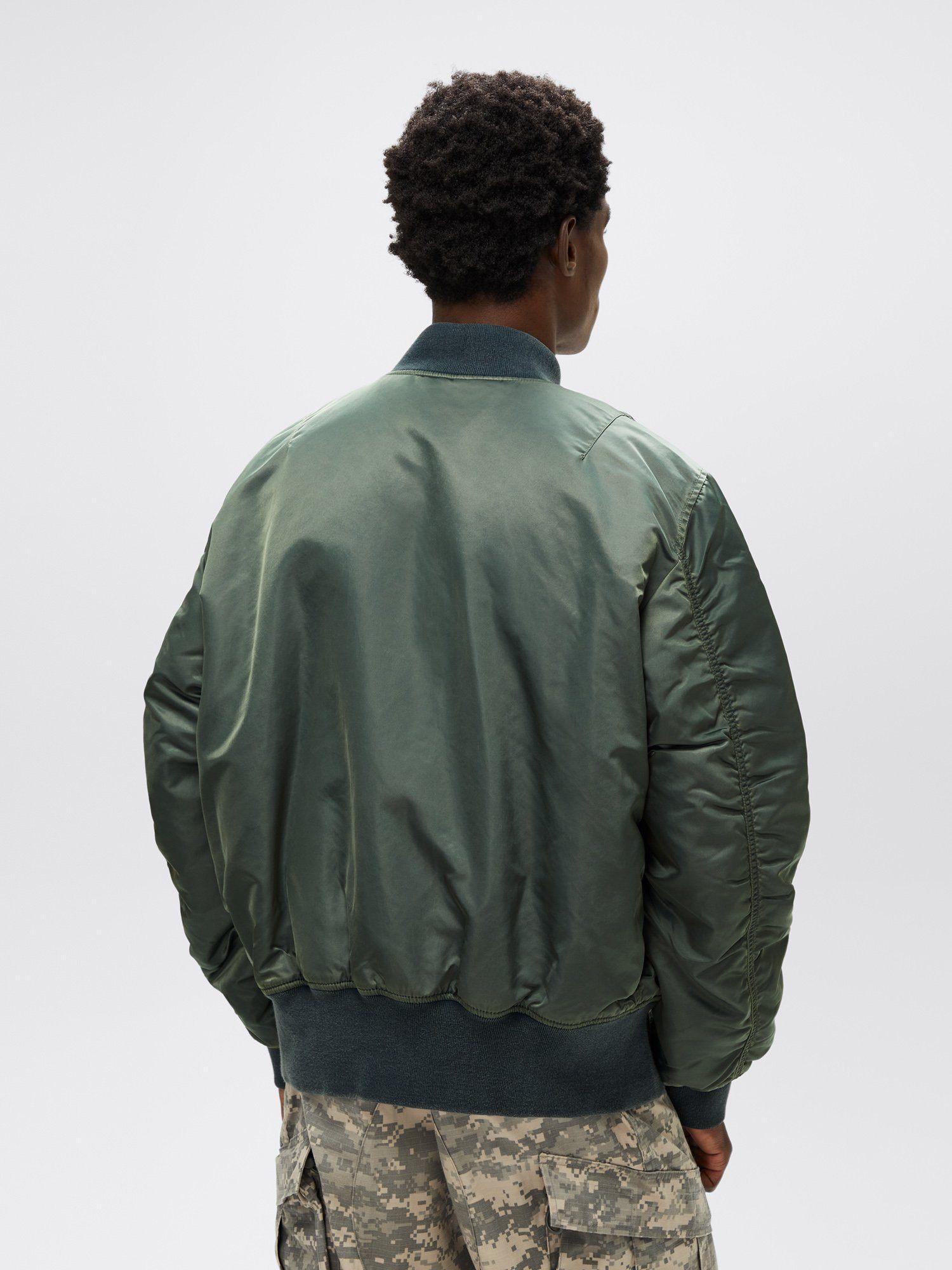 MA-1 BATTLEWASH BOMBER JACKET Product Image