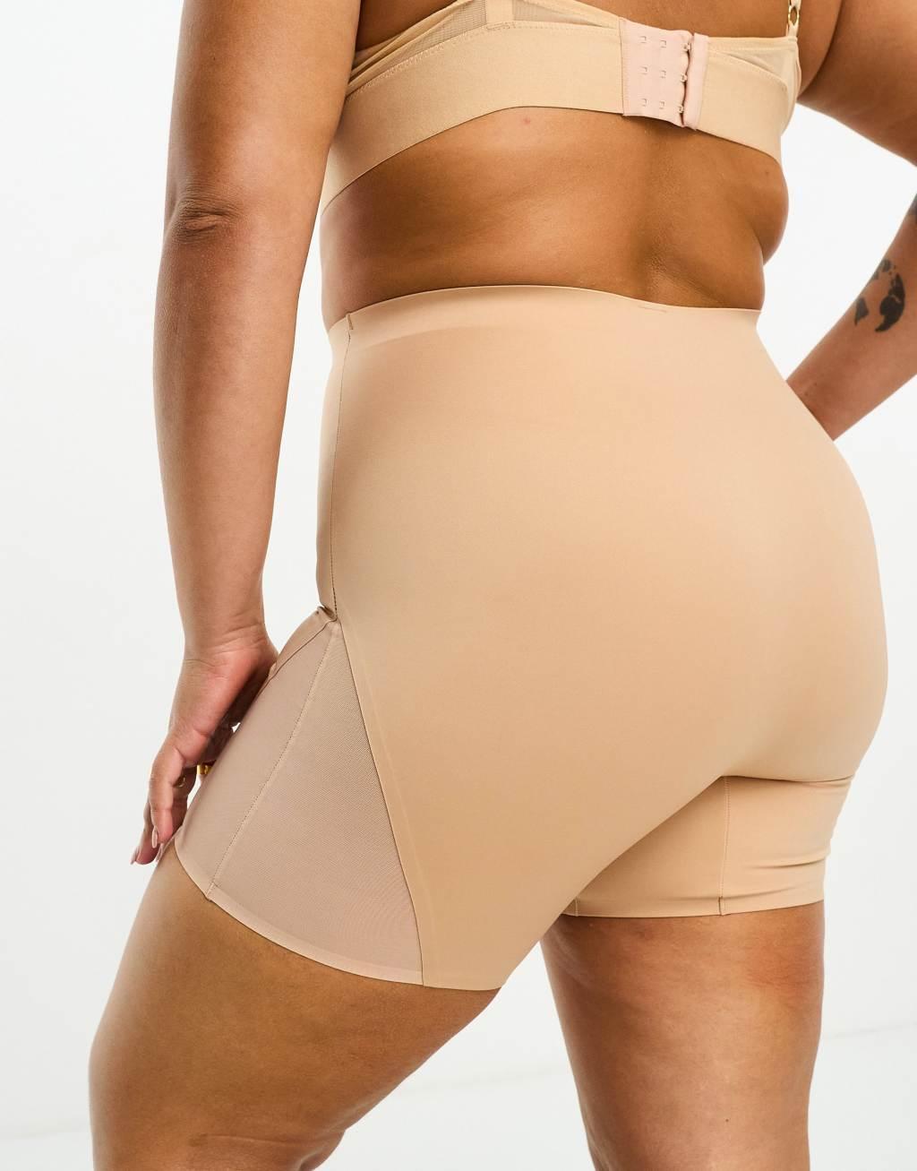 ASOS DESIGN Curve Contouring medium control short with mesh Product Image