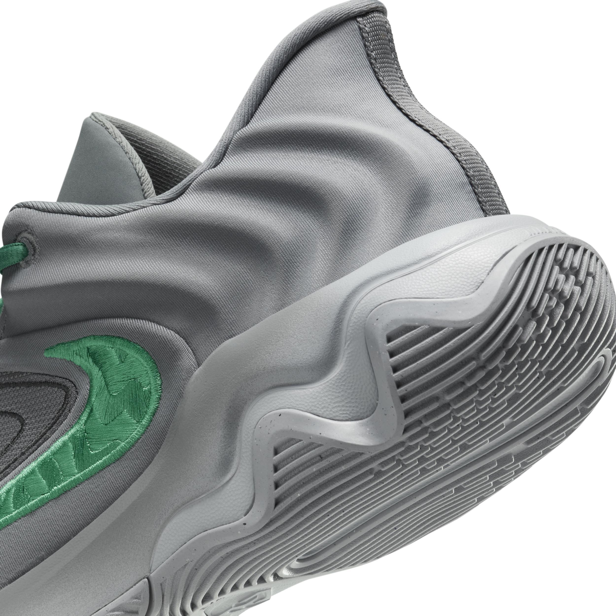 Nike Men's Giannis Immortality 4 Basketball Shoes Product Image