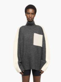 DUAL TONE - PATCH POCKET TURTLENECK SWEATER in grey | JW Anderson US  Product Image