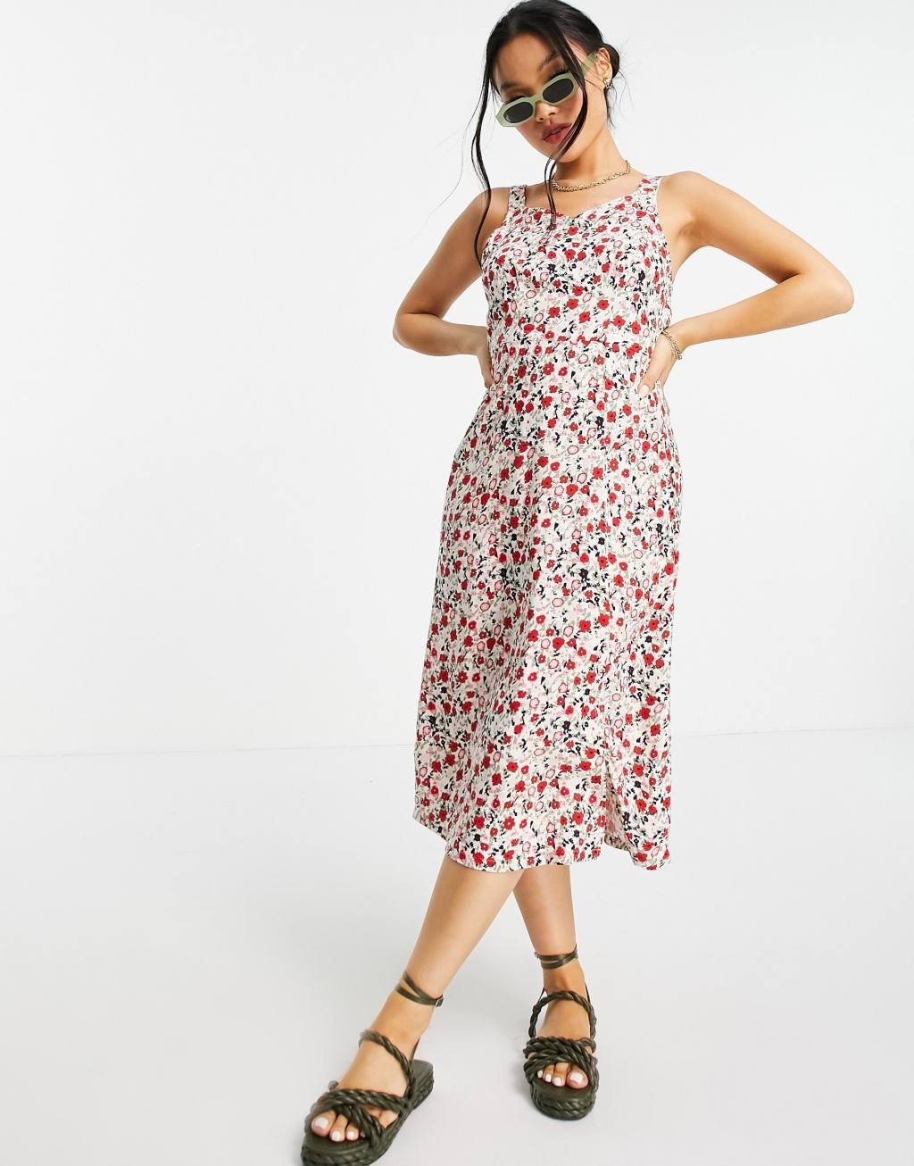 Vero Moda Petite cami midi dress in floral Product Image