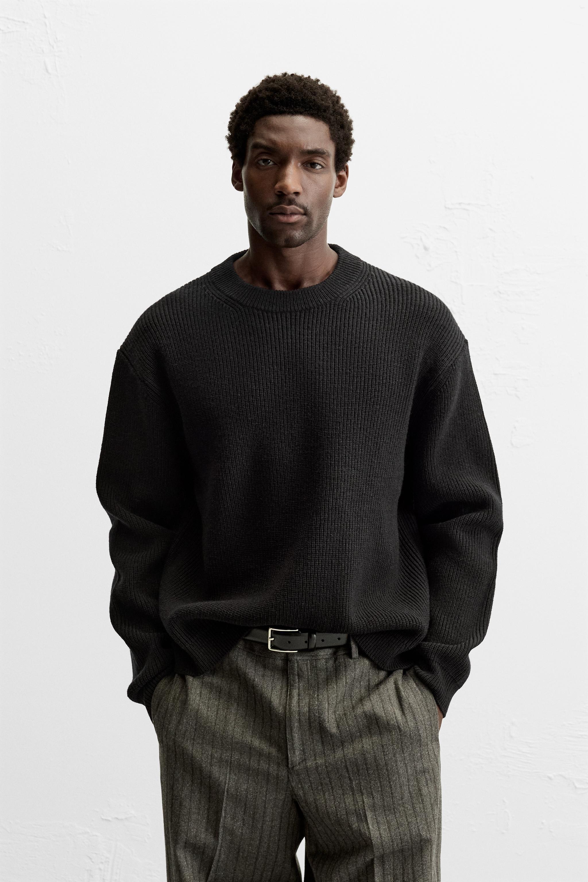 BOXY FIT SWEATER Product Image