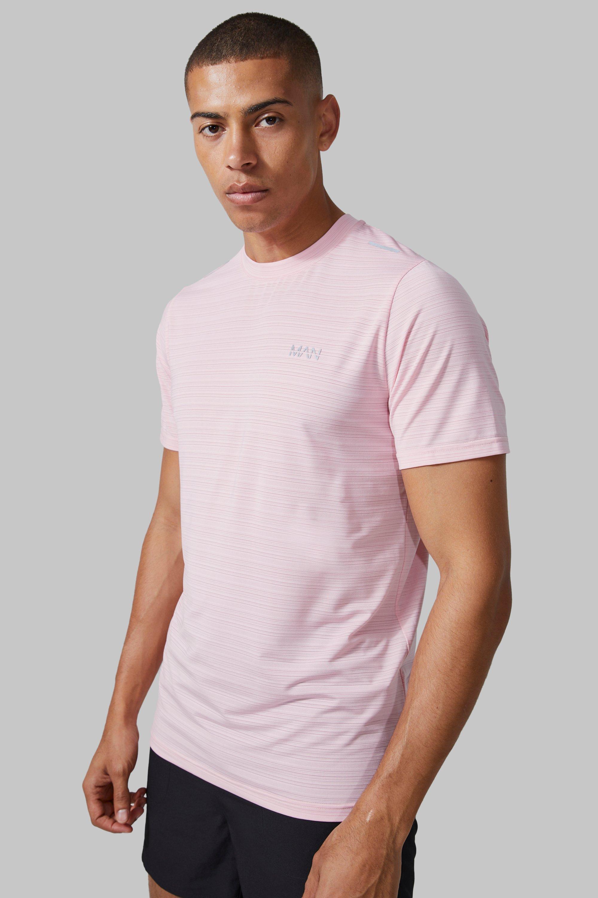 Man Active Lightweight Performance Reg Fit T-shirt | boohooMAN USA Product Image