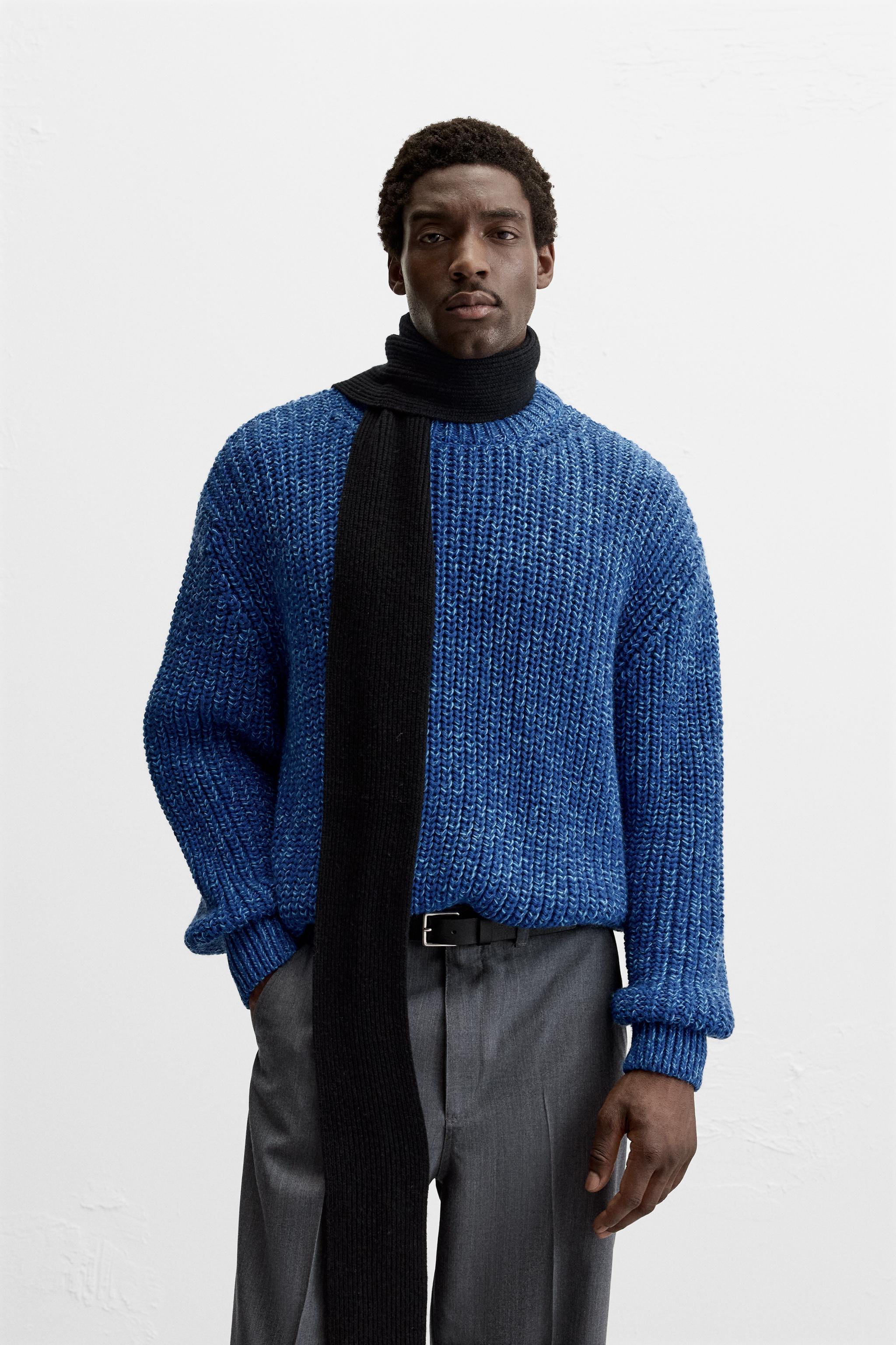 TEXTURED SWEATER Product Image