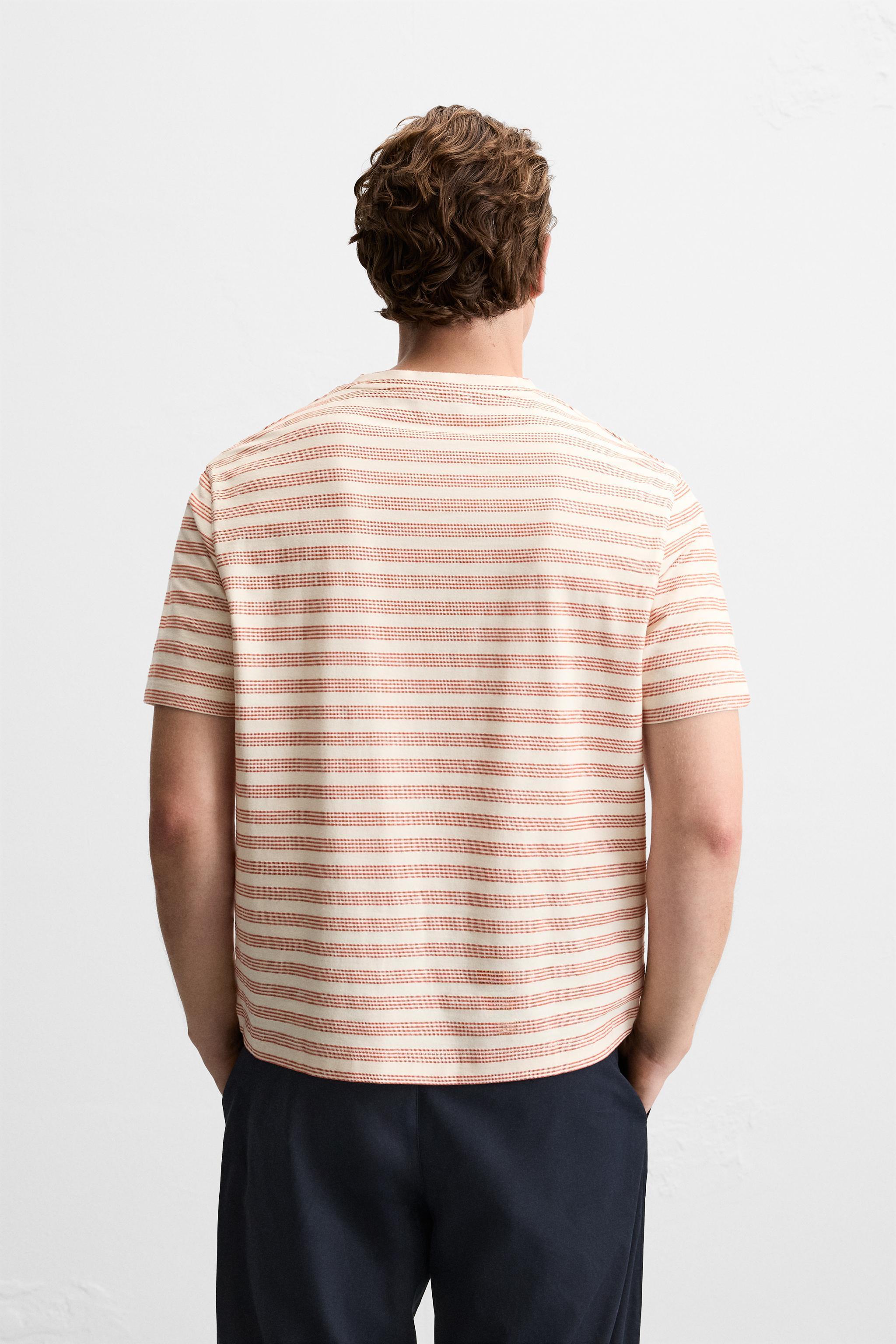 STRIPED JACQUARD T-SHIRT Product Image