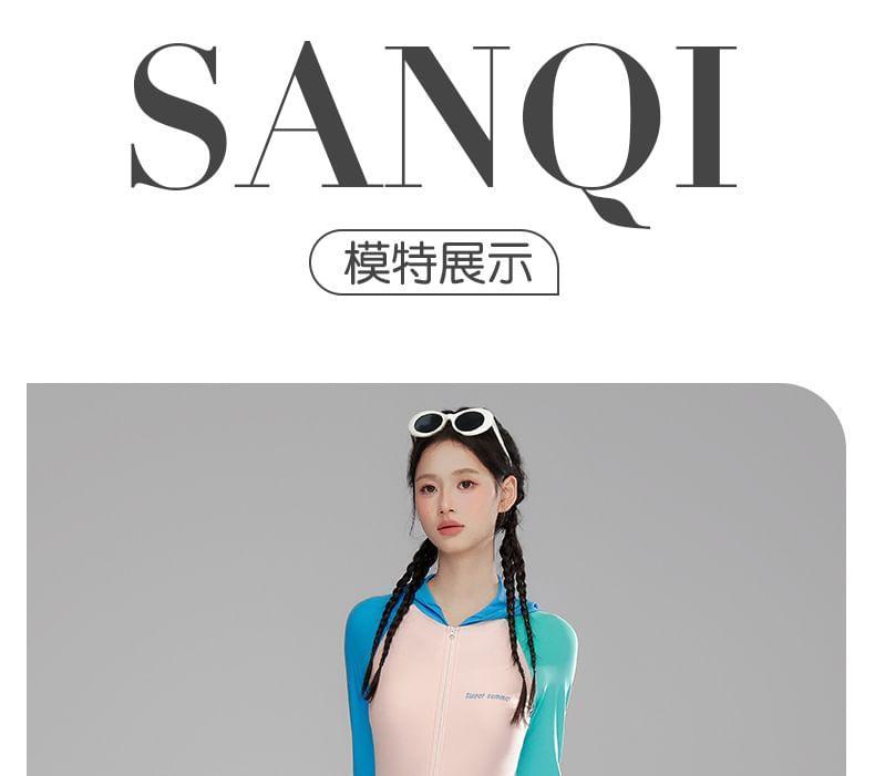 Set: Long-Sleeve Rashguard + Two Tone Bottom Product Image