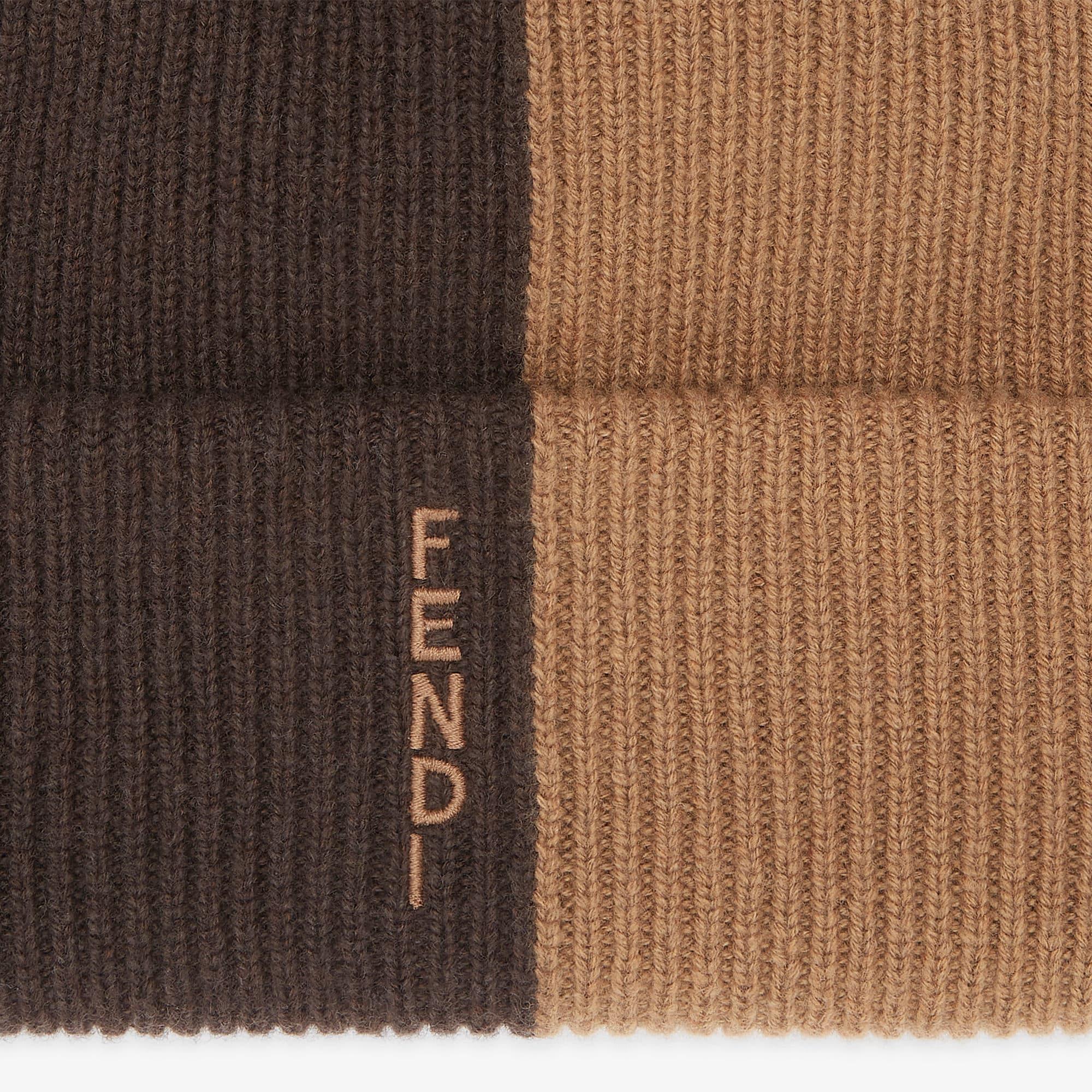 BeanieBrown wool hat Product Image