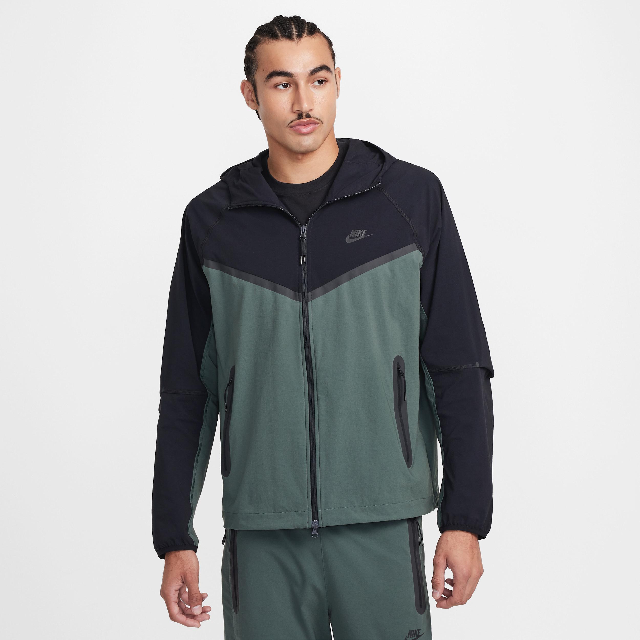 Nike Men's Tech Woven Jacket Product Image