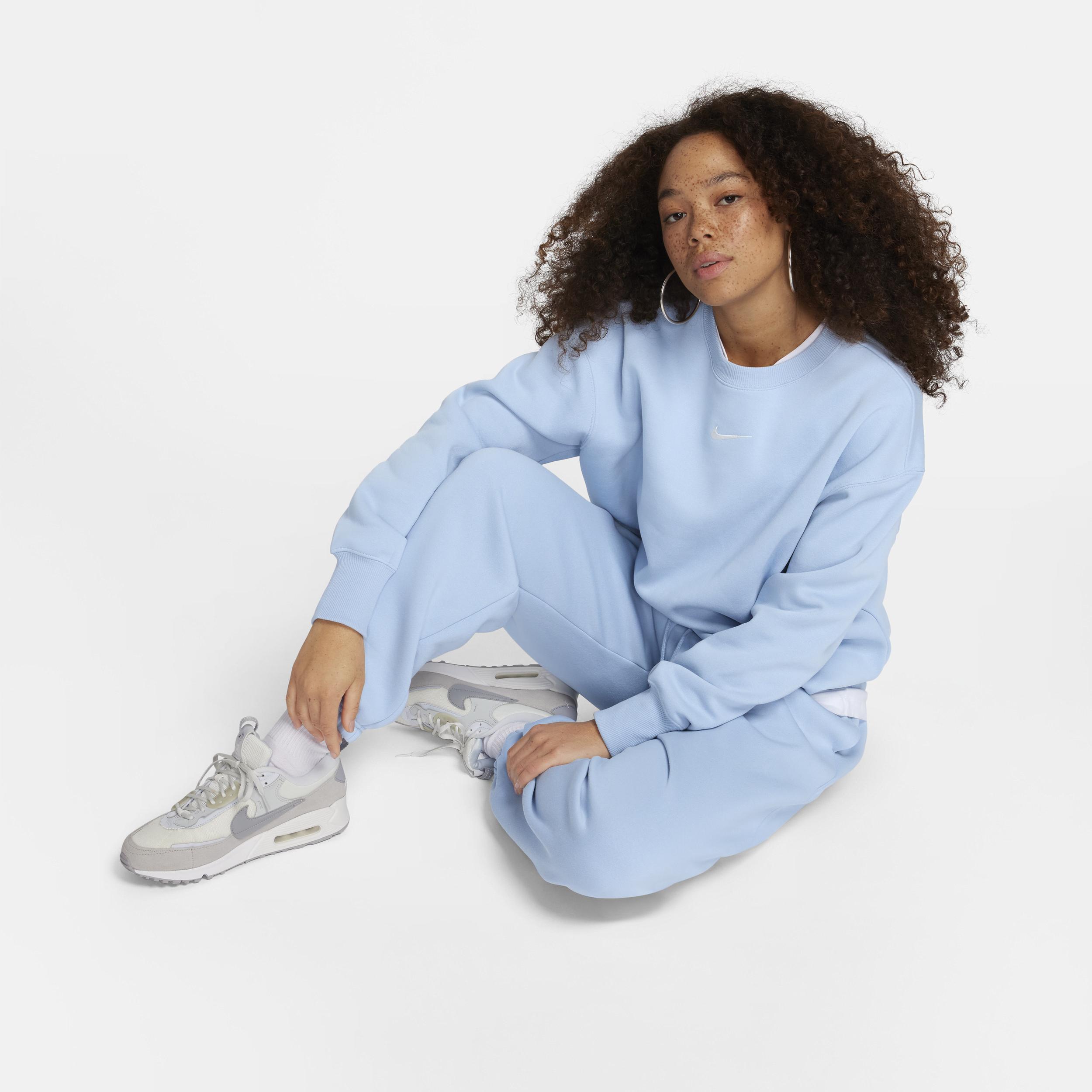 Women's Nike Sportswear Phoenix Fleece Oversized Crew-Neck Sweatshirt Product Image