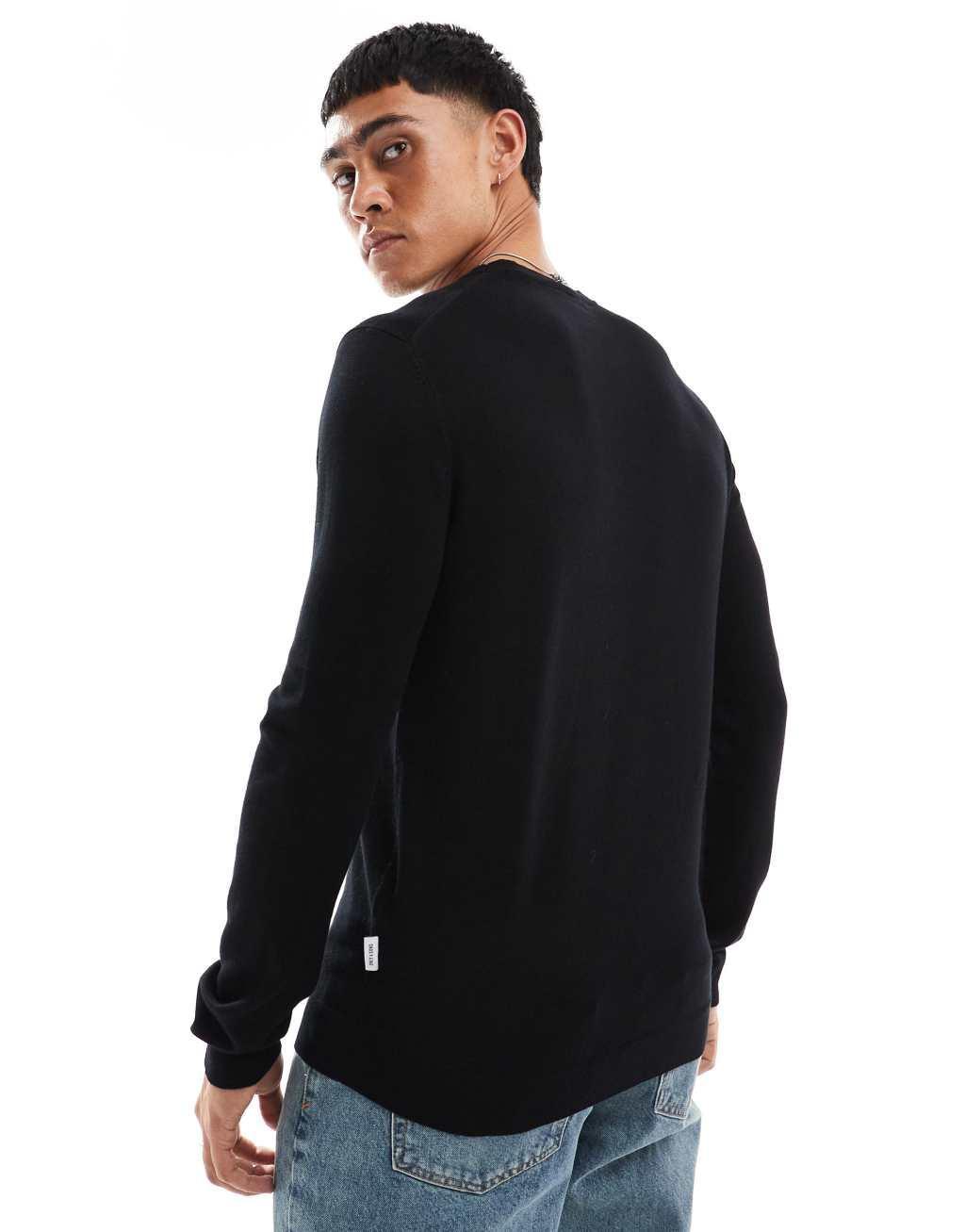 Only & Sons crew neck sweater in black Product Image