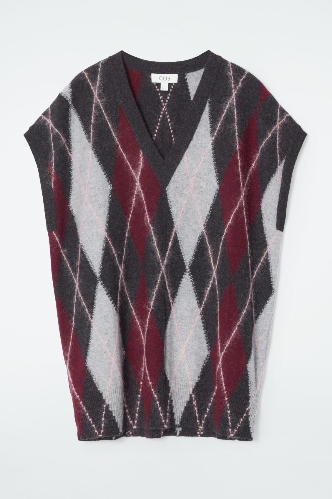 ARGYLE WOOL VEST Product Image