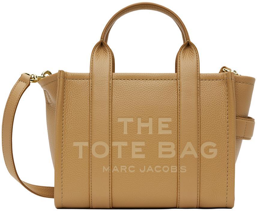 MARC JACOBS ベージュ The Leather Small トートバッグ In 230 Camel Product Image