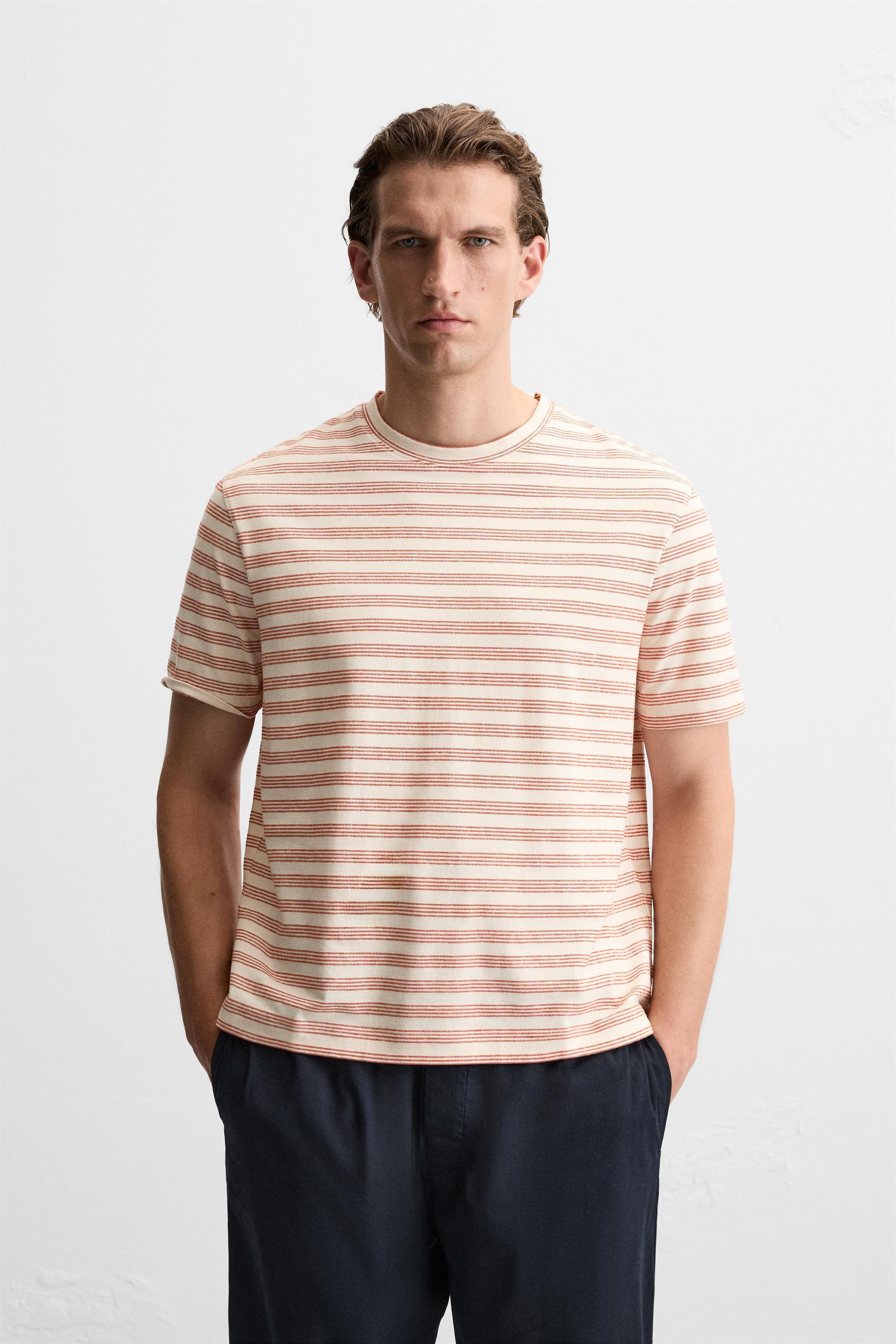 STRIPED JACQUARD T-SHIRT Product Image