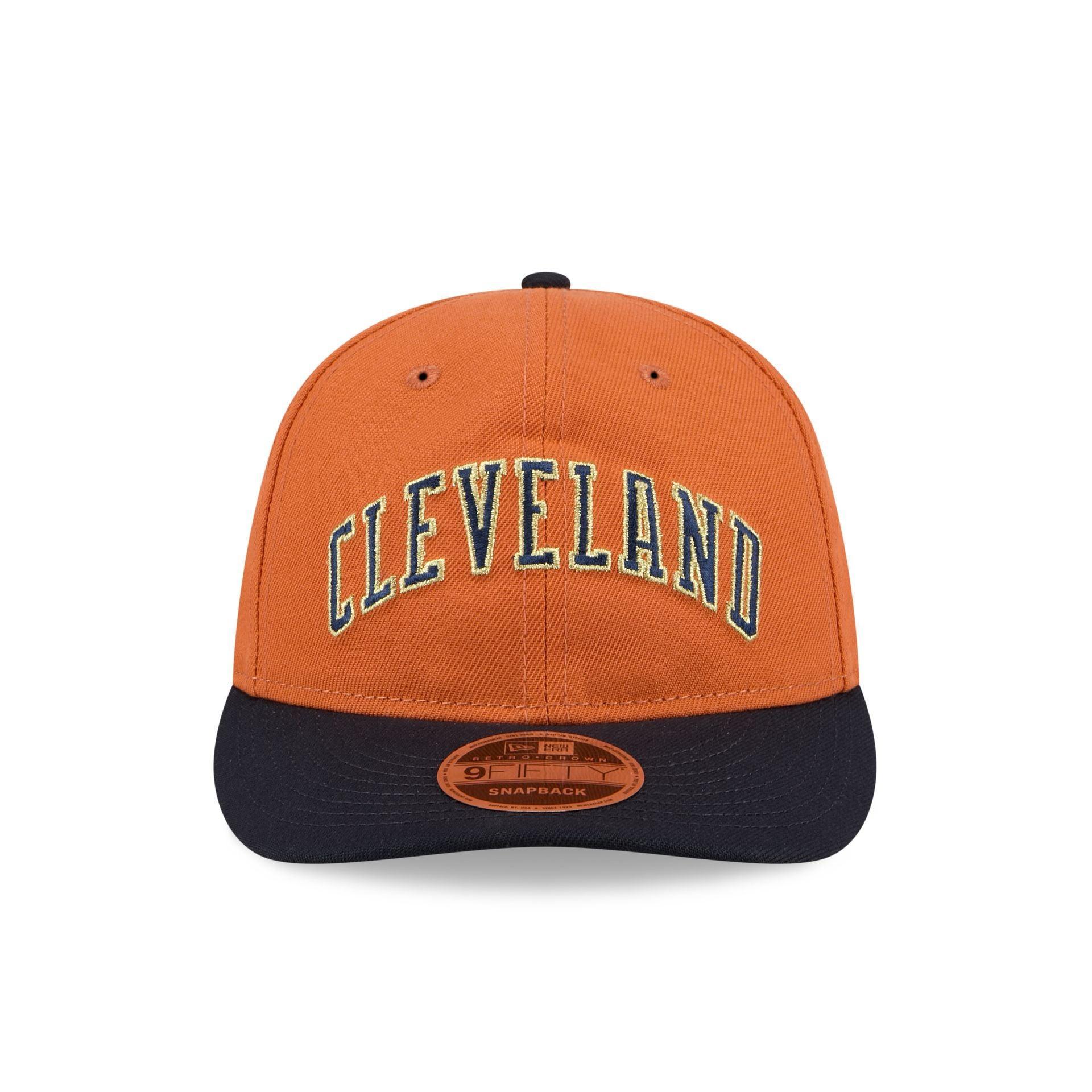 Cleveland Guardians Gold Wood Retro Crown 9FIFTY Snapback Hat Male Product Image