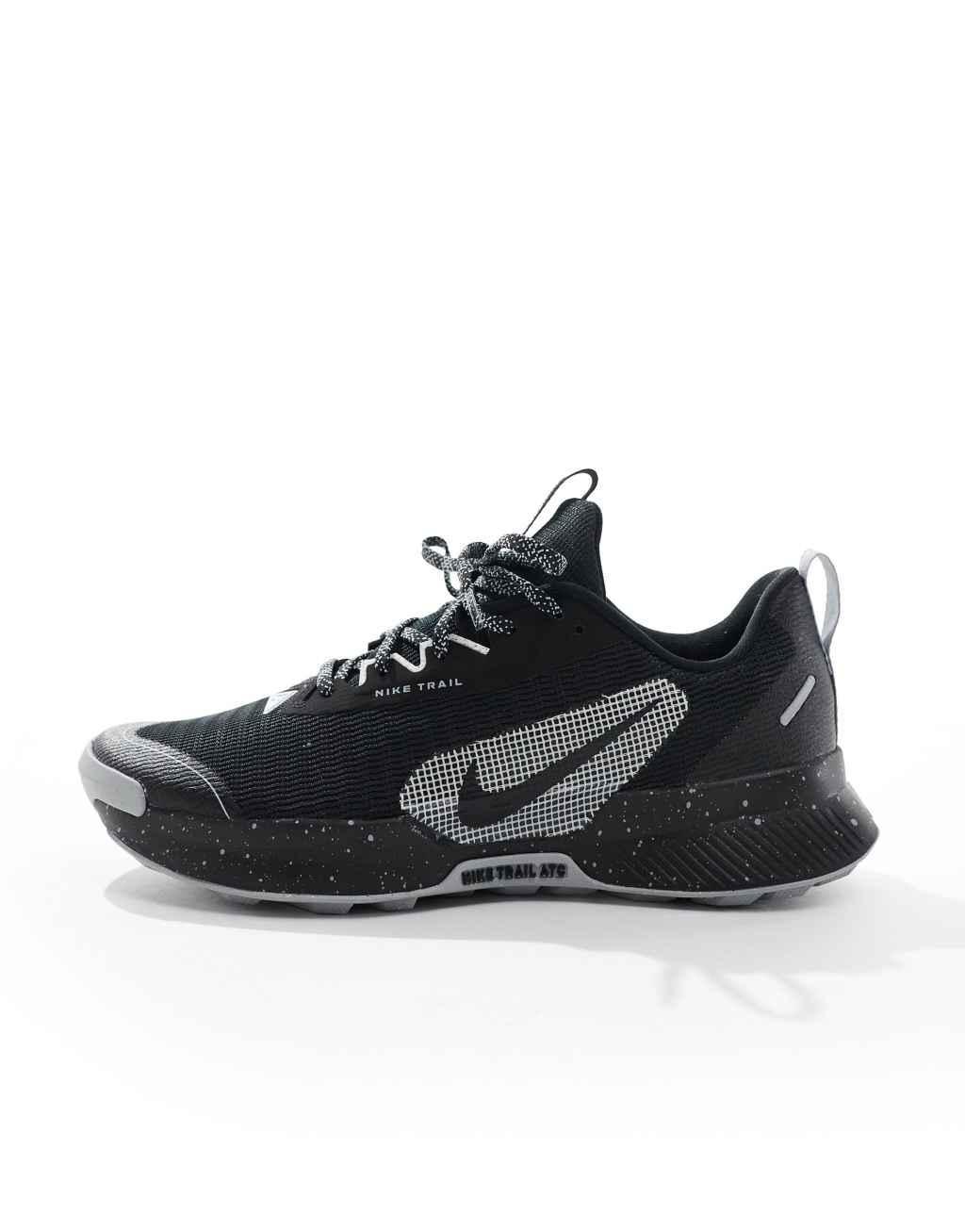 Nike Running Juniper Trail 3 sneakers in black Product Image