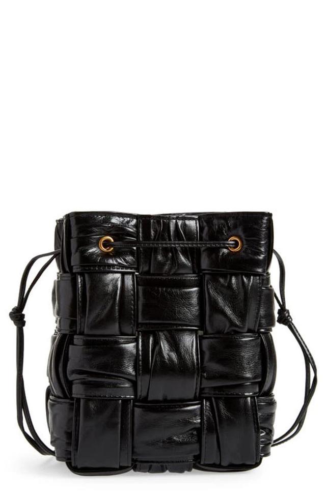 BOTTEGA VENETA Small Cassette Bucket Bag In Plisse Intreccio Leather In Black-gold Product Image