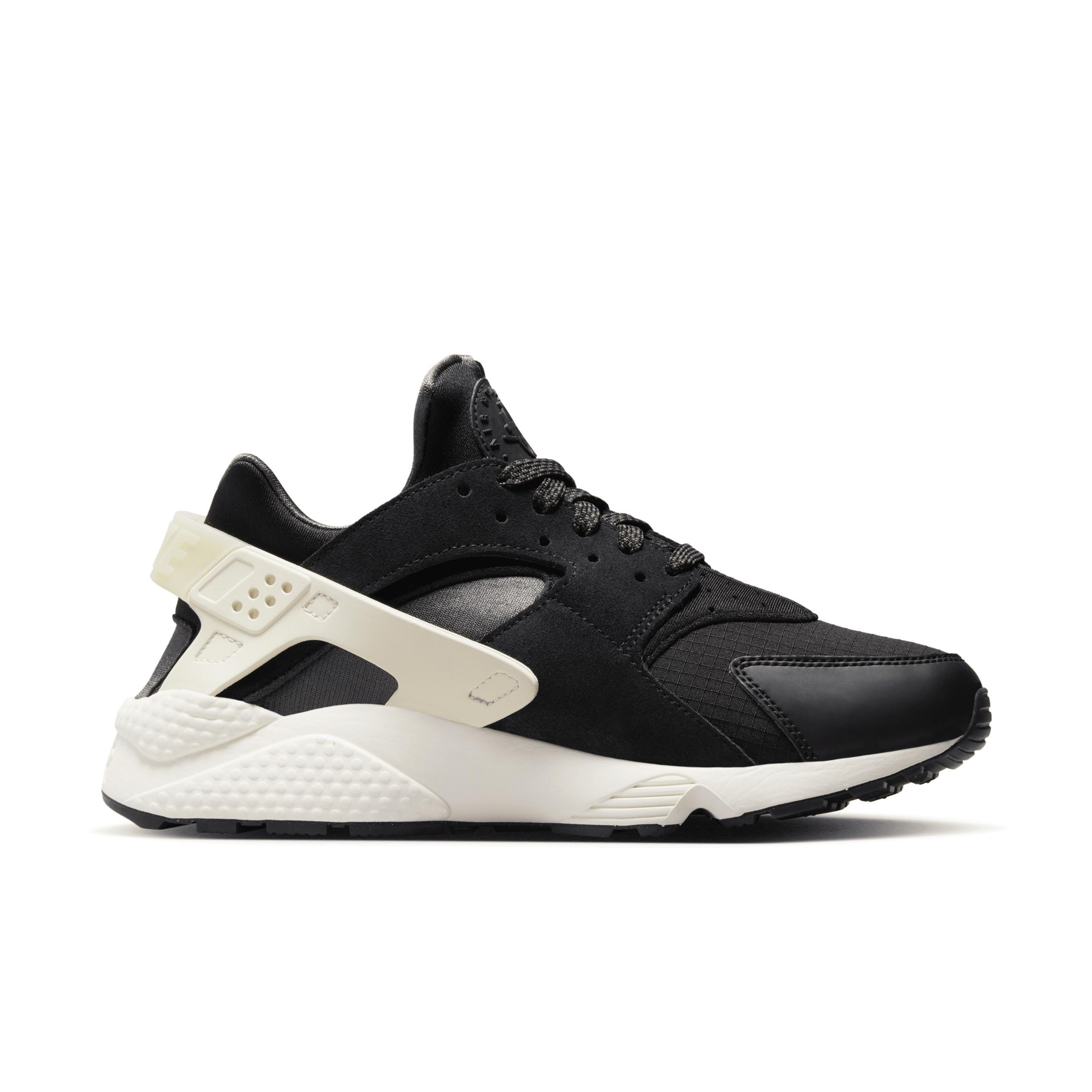 Nike Mens Air Huarache Casual Shoes Product Image