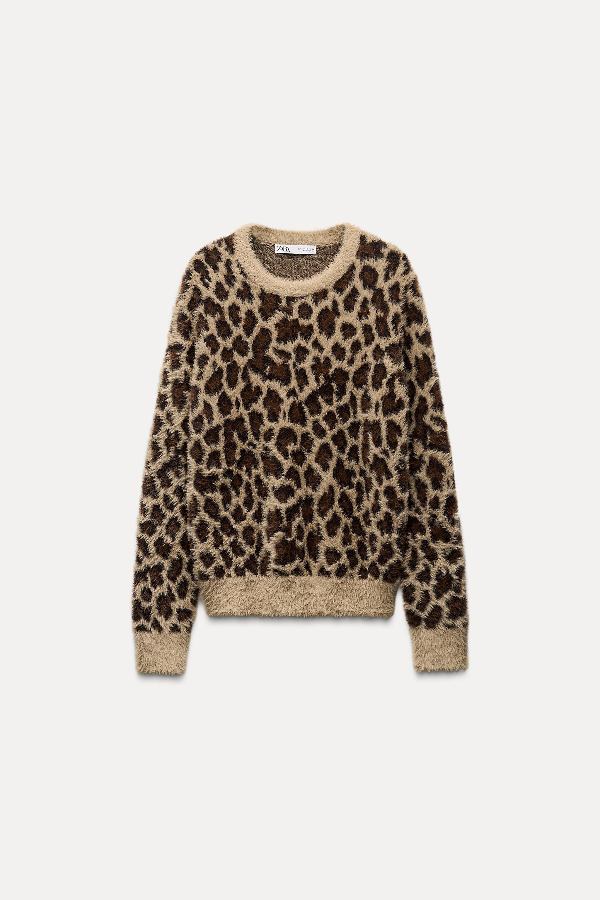 JACQUARD KNIT ANIMAL PATTERN SWEATER product image